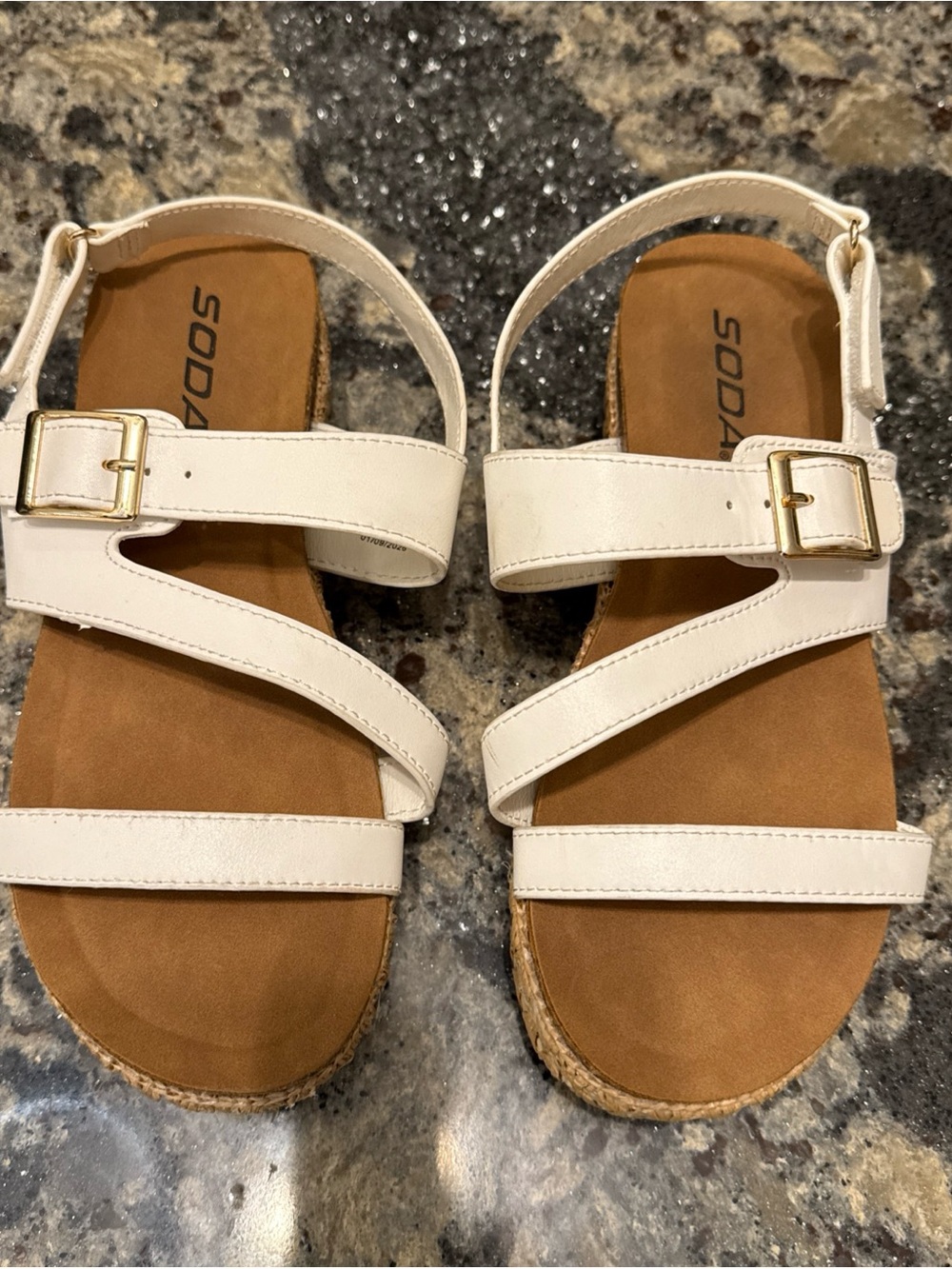 SODA Girl’s Sz 3 White Espadrille Sandals Ankle Strap Buckle Casual Summer